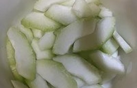 虾仁鸡蛋冬瓜汤怎么做