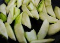 蛋蛋木耳丝瓜汤怎么做